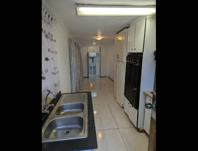 1 BEDROOM PROPERTY TO RENT IN LAUDIUM